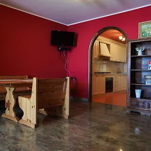 Appartamento Nick & Santo's Holiday Homes Beach Front Lux, Giardini Naxos